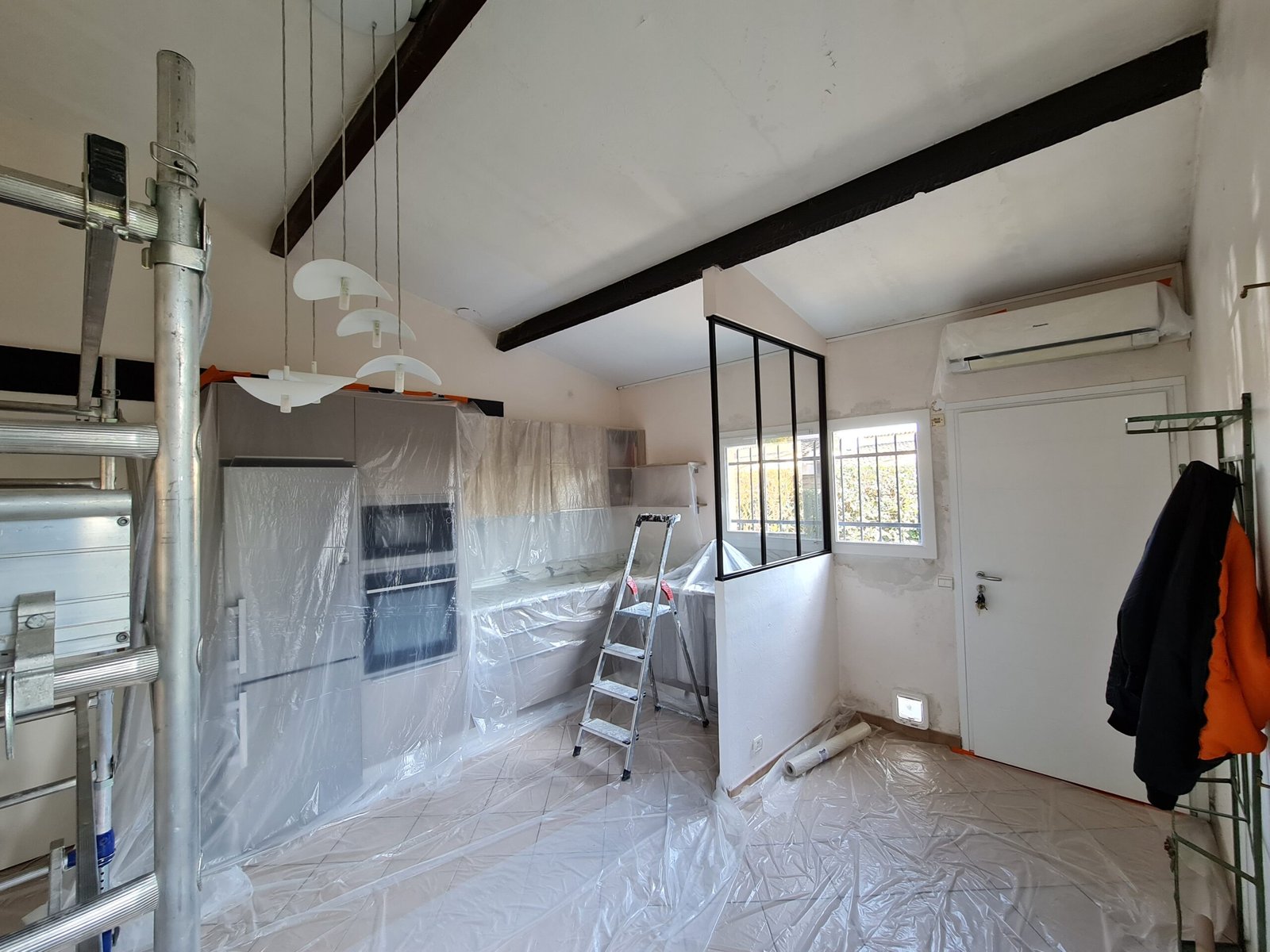 Rénovation après dégâts des eaux Valbonne - Sud Artiste Rénovation