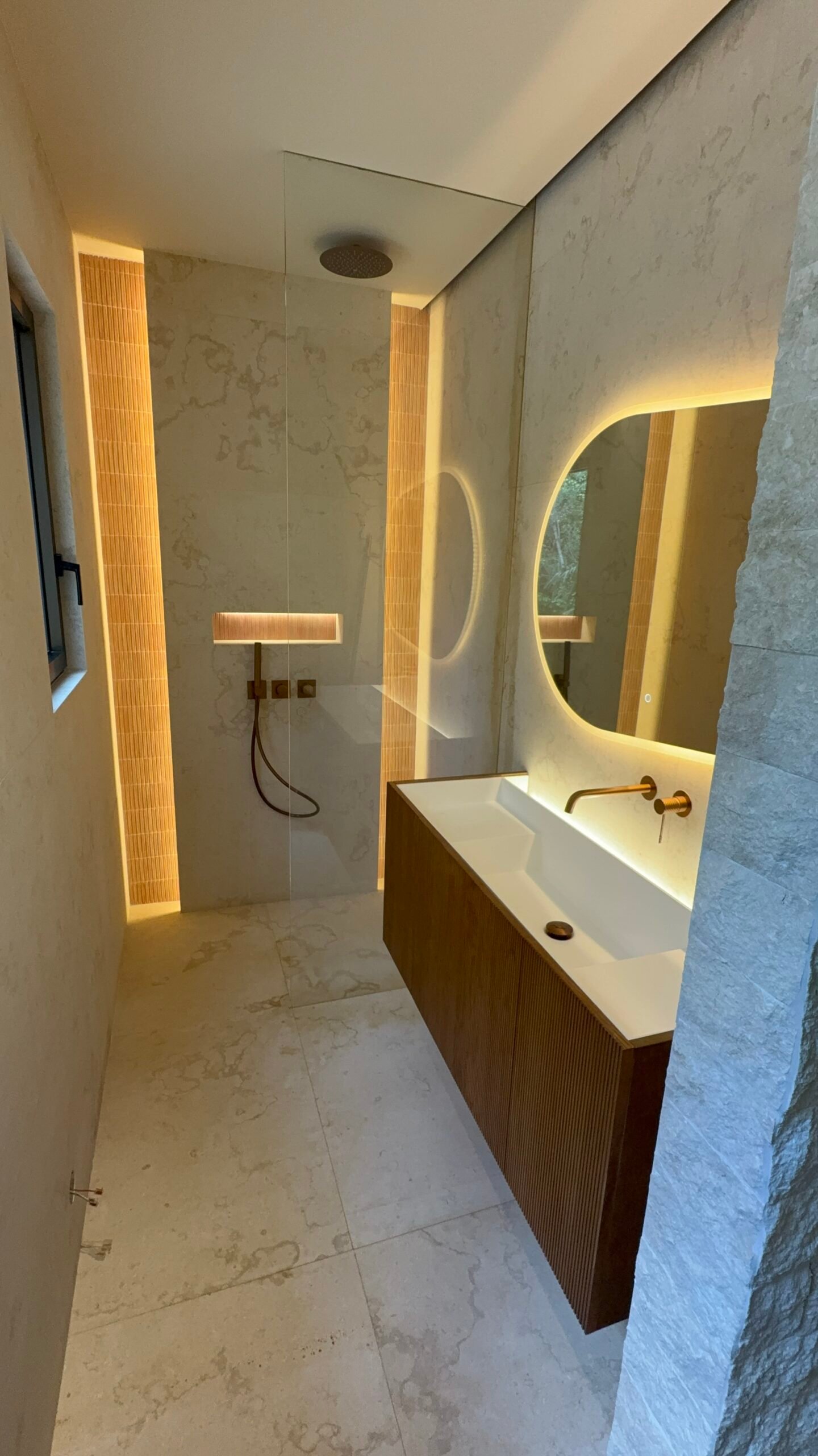 Revetement mur beton cire Mougins - Sud Artiste Rénovation