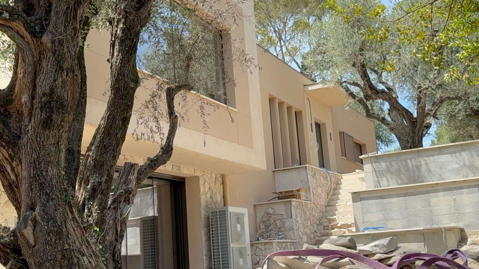 Peinture intérieure sur enduit Mougins - Sud Artiste Rénovation