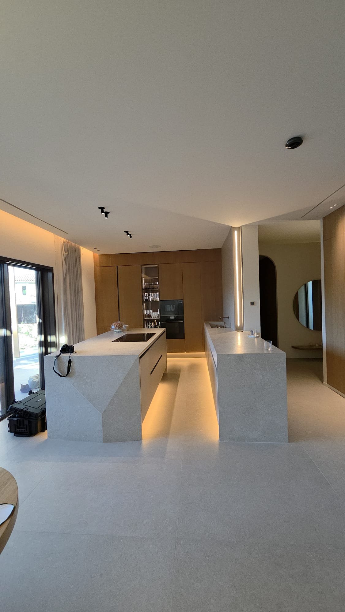 Artisan pour application enduit décoratif Mougins - Sud Artiste Rénovation