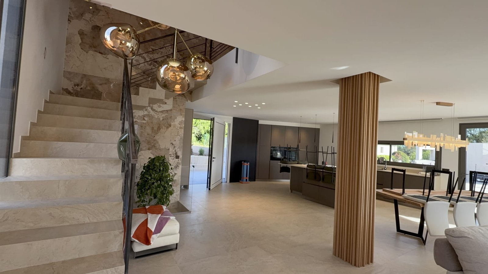 Rénovation suite à fuite d’eau Mougins - Sud Artiste Rénovation